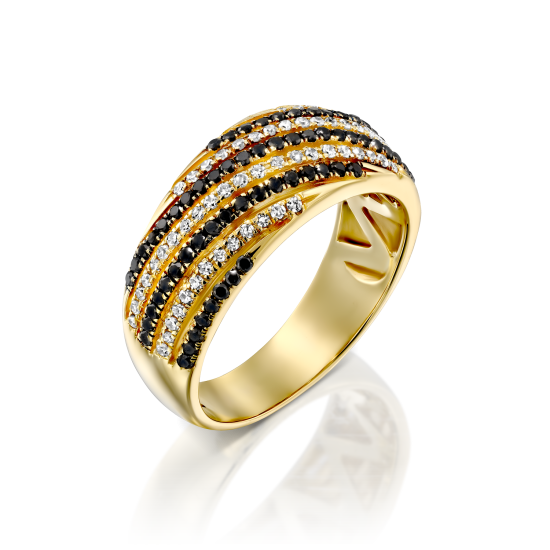 טבעת יהלומים שחורים ולבנים בדוגמת אלכסונים