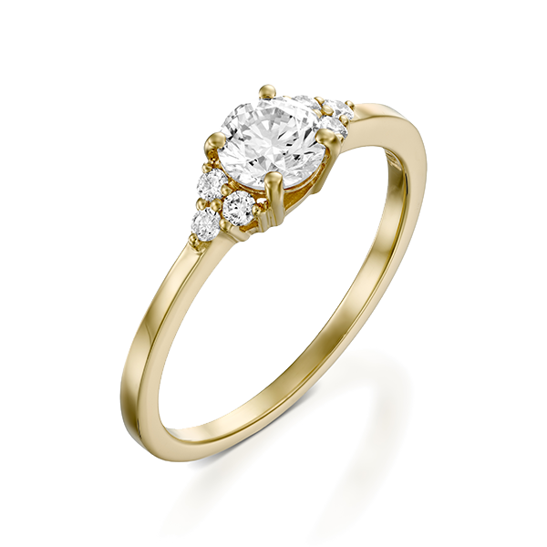 טבעת אירוסין זהב צהוב יהלום מרכזי עגול עם שלושה יהלומים בכל צד