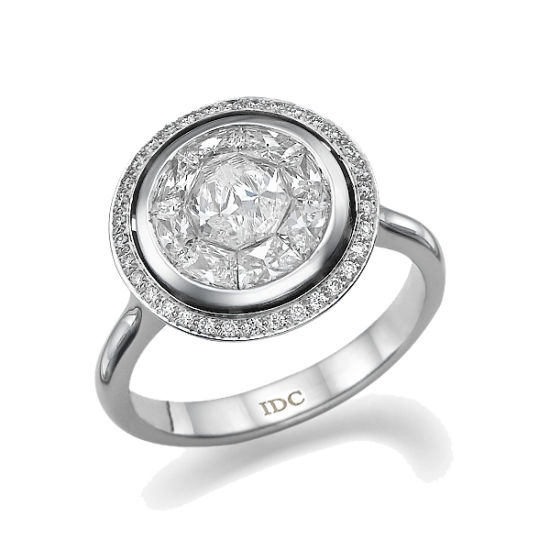 טבעת אירוסין יהלום מרכזי בזהב לבן עם הילה ORA