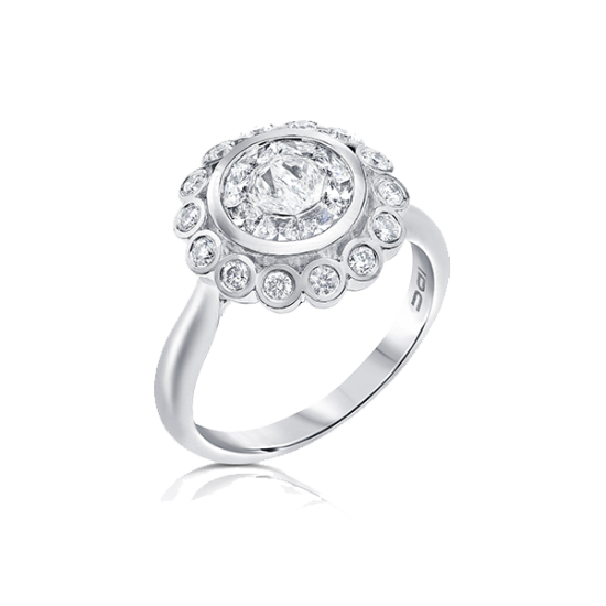 טבעת אירוסין זהב לבן ויהלומים בדוגמת פרח ORA