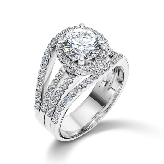 Diamond Engagement Ring in White Gold